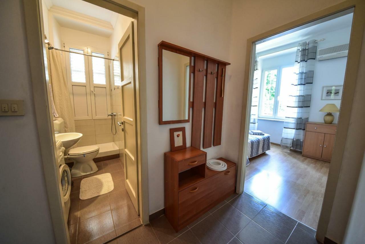 Apartment Viola 扎达尔 外观 照片